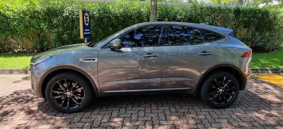 JAGUAR E-PACE 2.0 16V P250 FLEX R-DYNAMIC S AWD AUTOMÁTICO JAGUAR E-PACE 2.0 16V P250 FLEX R-DYNAMIC S AWD AUTOMÁTICO